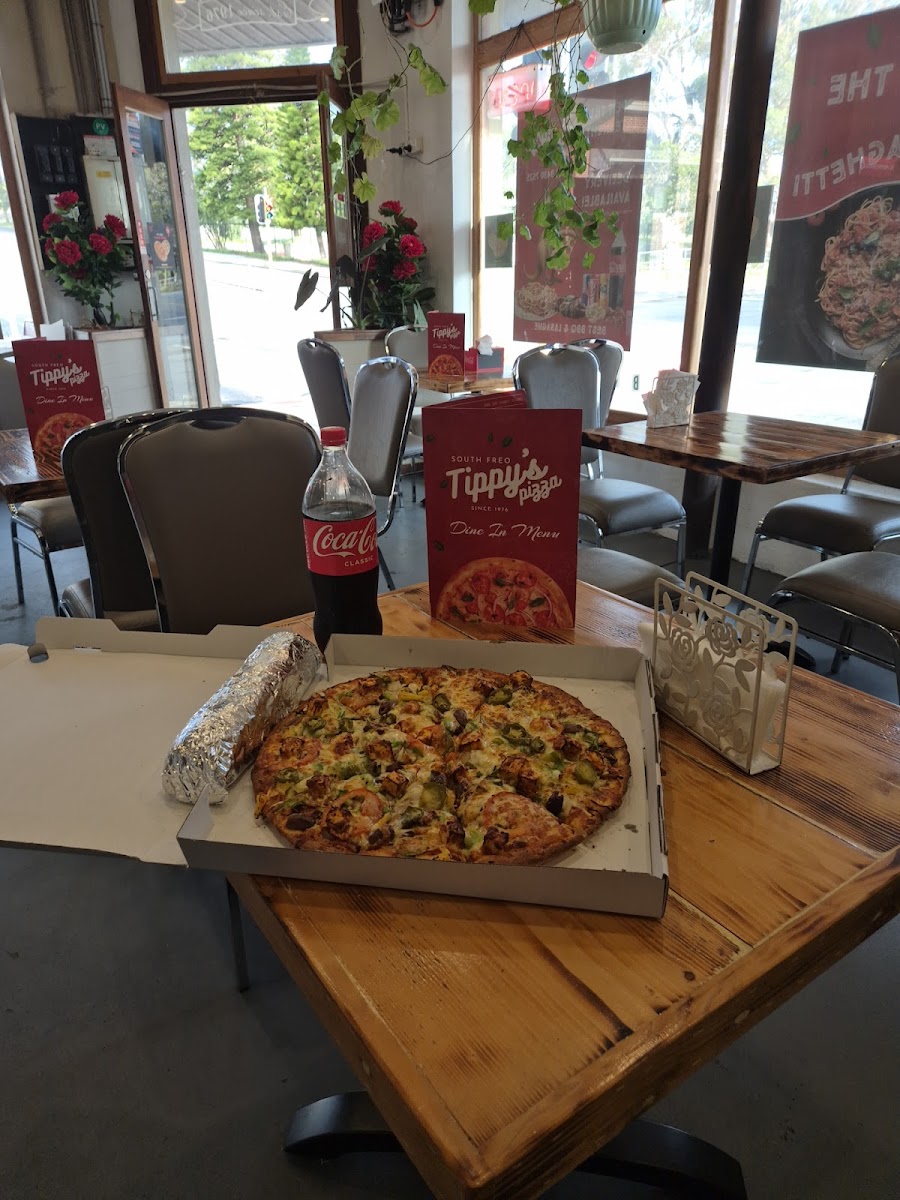 Banner Tippy's Pizza South Fremantle 03